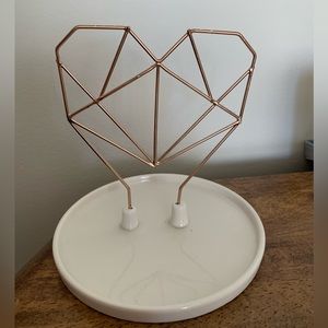Jewelry dish and earring holder